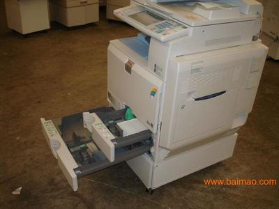 理光C2000彩色數(shù)碼復(fù)印機(jī)